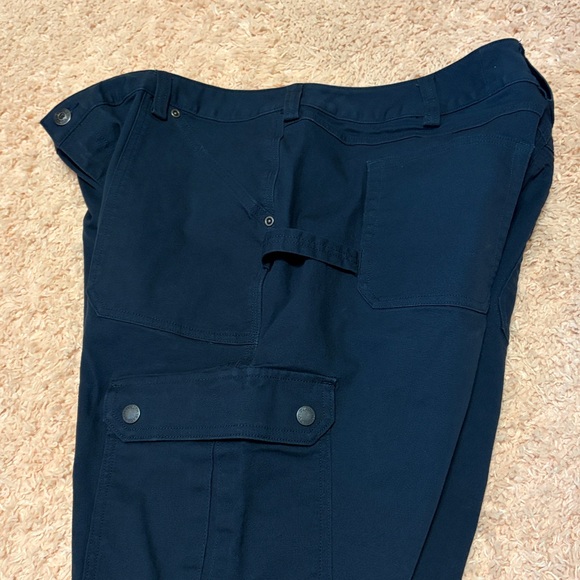 Duluth Trading Navy Women’s Utility Work Pants Curvesetter Waistband Size 18x33 - Picture 4 of 14